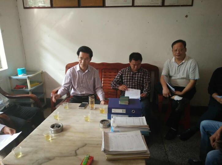市联合检查组对龙门液化石油气站和瓶装气供应站进行督查