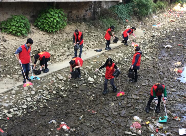 志愿美化龙门风景河